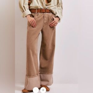 We The Free Final Countdown Cuffed Low-Rise Jeans in Tumblewood.